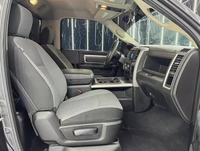 Dodge Ram  1500 | HEMI  5.7 L V8 VVT | GCC | Original Paint | Full service History-11
