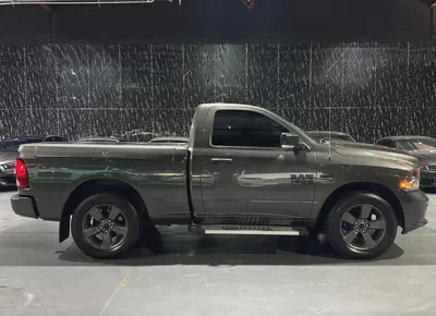 Dodge Ram  1500 | HEMI  5.7 L V8 VVT | GCC | Original Paint | Full service History-5