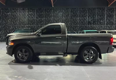 Dodge Ram  1500 | HEMI  5.7 L V8 VVT | GCC | Original Paint | Full service History-6