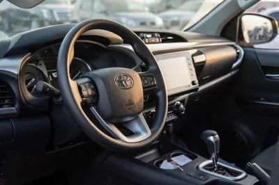 Toyota Hilux SGLX SR5 2.4L DIESEL Jordan Specs-1