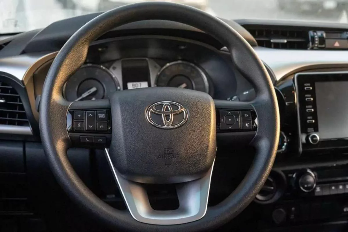 Toyota Hilux SGLX SR5 2.4L DIESEL Jordan Specs-10-10