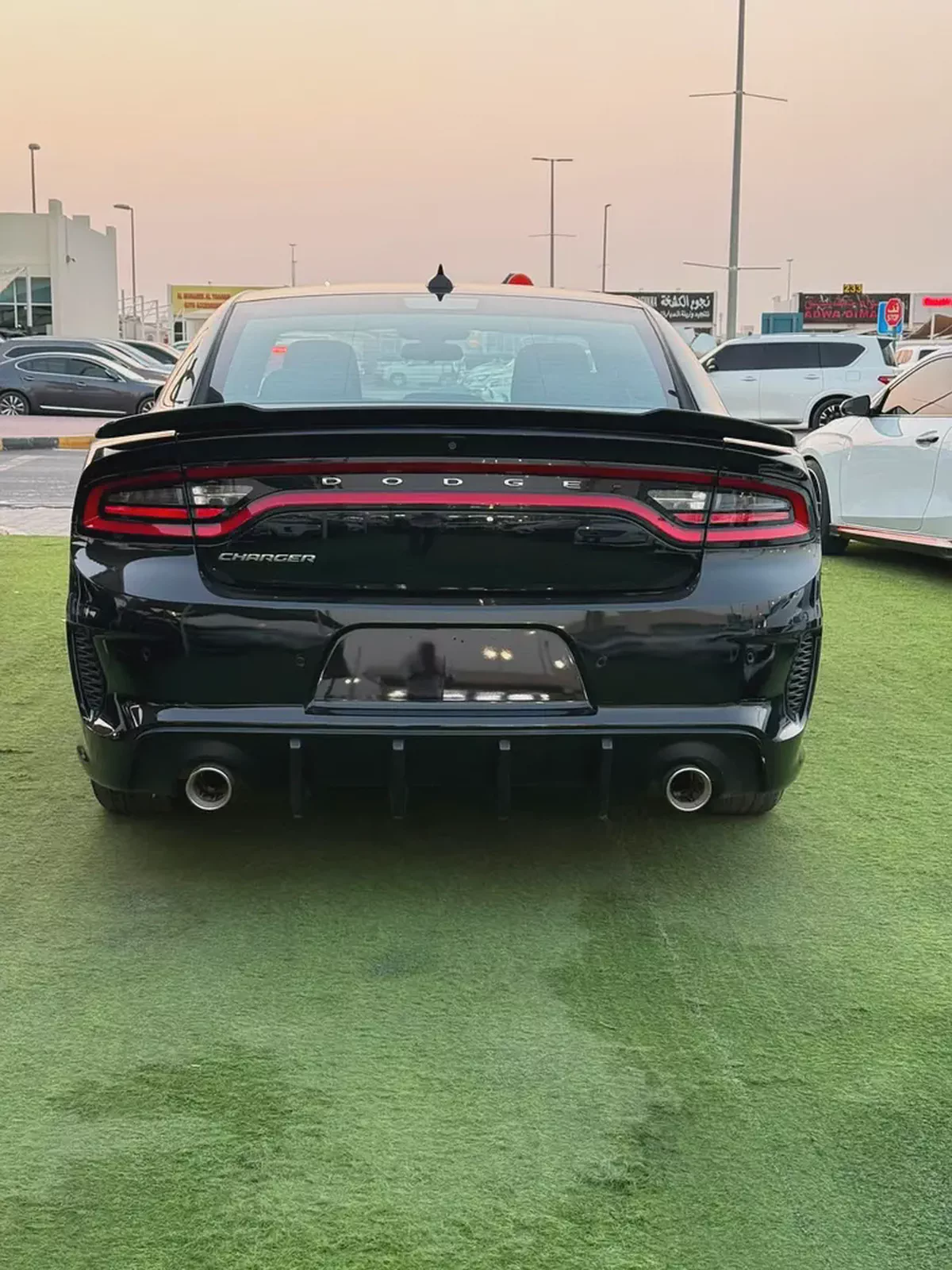 2023 Dodge Charger SXT - Pristine Condition - Low Mileage-4-4