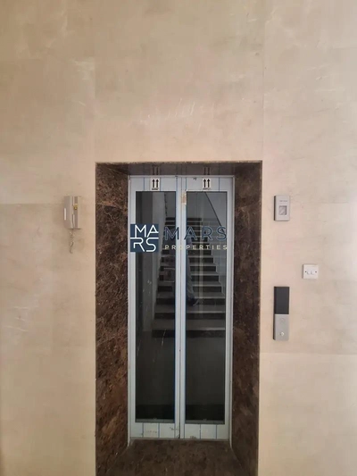 🌟 Luxurious 5-Bedroom Villa with Elevator for Rent in Hoshi, Sharjah | AED 250,000 Yearly 🌟-17