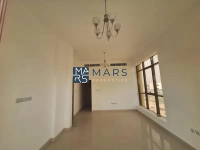 🌟 Luxurious 5-Bedroom Villa with Elevator for Rent in Hoshi, Sharjah | AED 250,000 Yearly 🌟-3