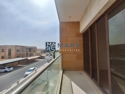 🌟 Luxurious 5-Bedroom Villa with Elevator for Rent in Hoshi, Sharjah | AED 250,000 Yearly 🌟-4