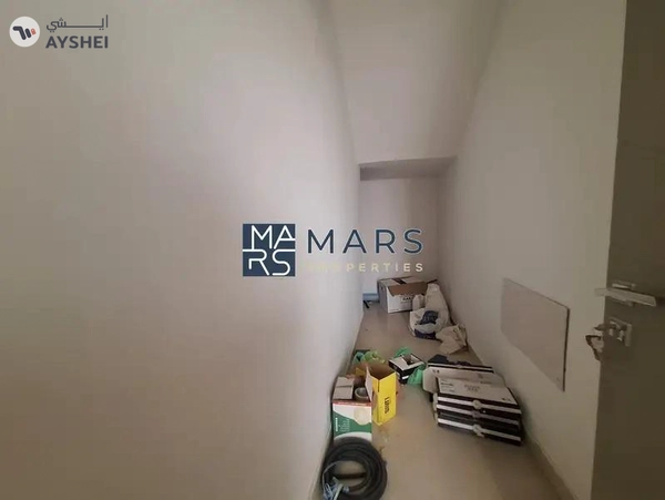 🌟 Luxurious 5-Bedroom Villa with Elevator for Rent in Hoshi, Sharjah | AED 250,000 Yearly 🌟