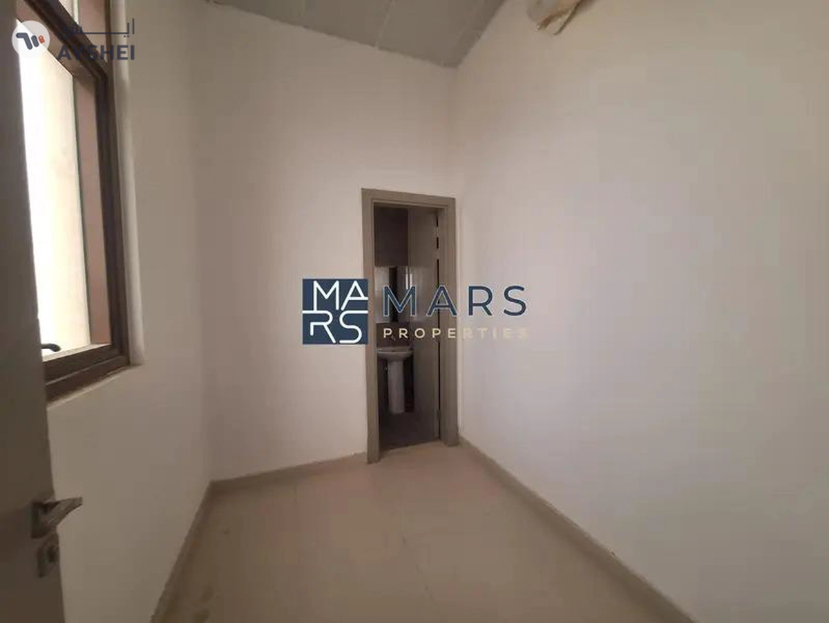 🌟 Luxurious 5-Bedroom Villa with Elevator for Rent in Hoshi, Sharjah | AED 250,000 Yearly 🌟-22-22