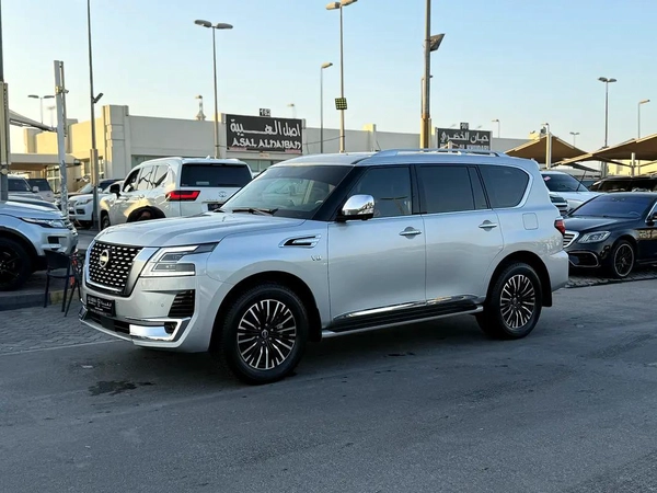 2024 Nissan Patrol LE Platinum - GCC Specs - Brand New