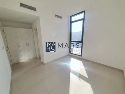 Spacious 2 bhk Townhouse with all facilities available for rent in Al Nasma Residence-9