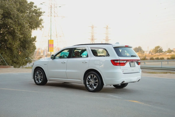 AED 1,695/Month | R/T 5.7L HEMI V8 | Free Wrranty | GCC Specs | REF#M63221