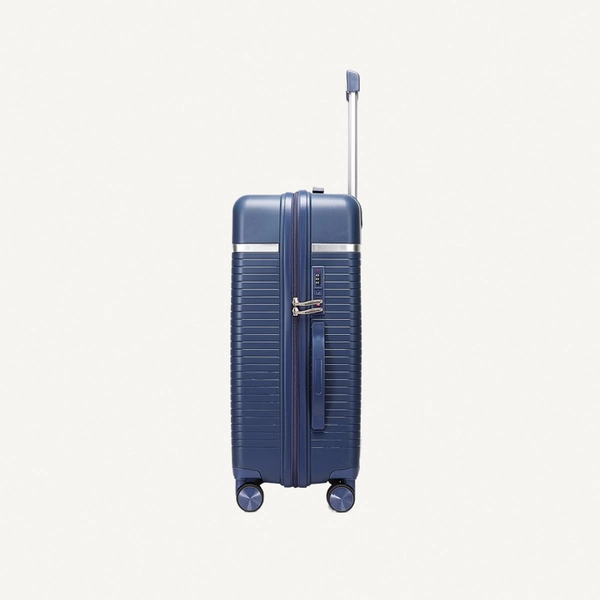 British Traveller 3-Piece Polypropylene Luggage Set | 20”, 24”, 28” Lightweight Suitcases with 360° Spinner Wheels, TSA Lock, Water & Scratch Resistant | Durable Hard Shell Trolley Bags with Telescopic Handle - Blue