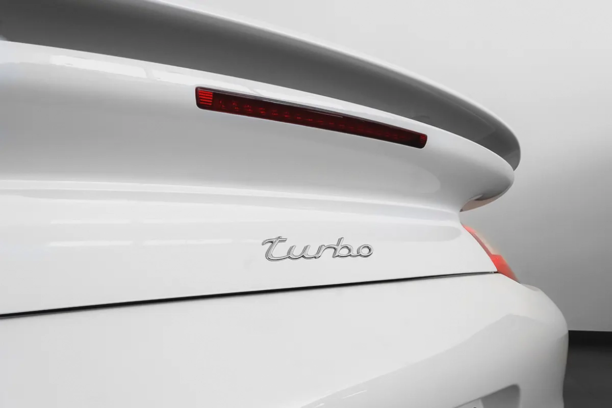 2010 Porsche 911 turbo-13-13