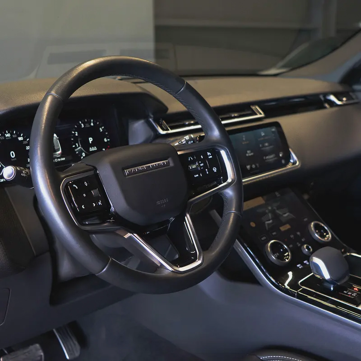 AED 3,161 pm • 0% Downpayment • Range Rover Velar P250 S  • 1 Year Warranty-8-8