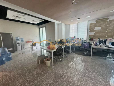 Modern Office | The Prism | Business Bay |For Rent-6