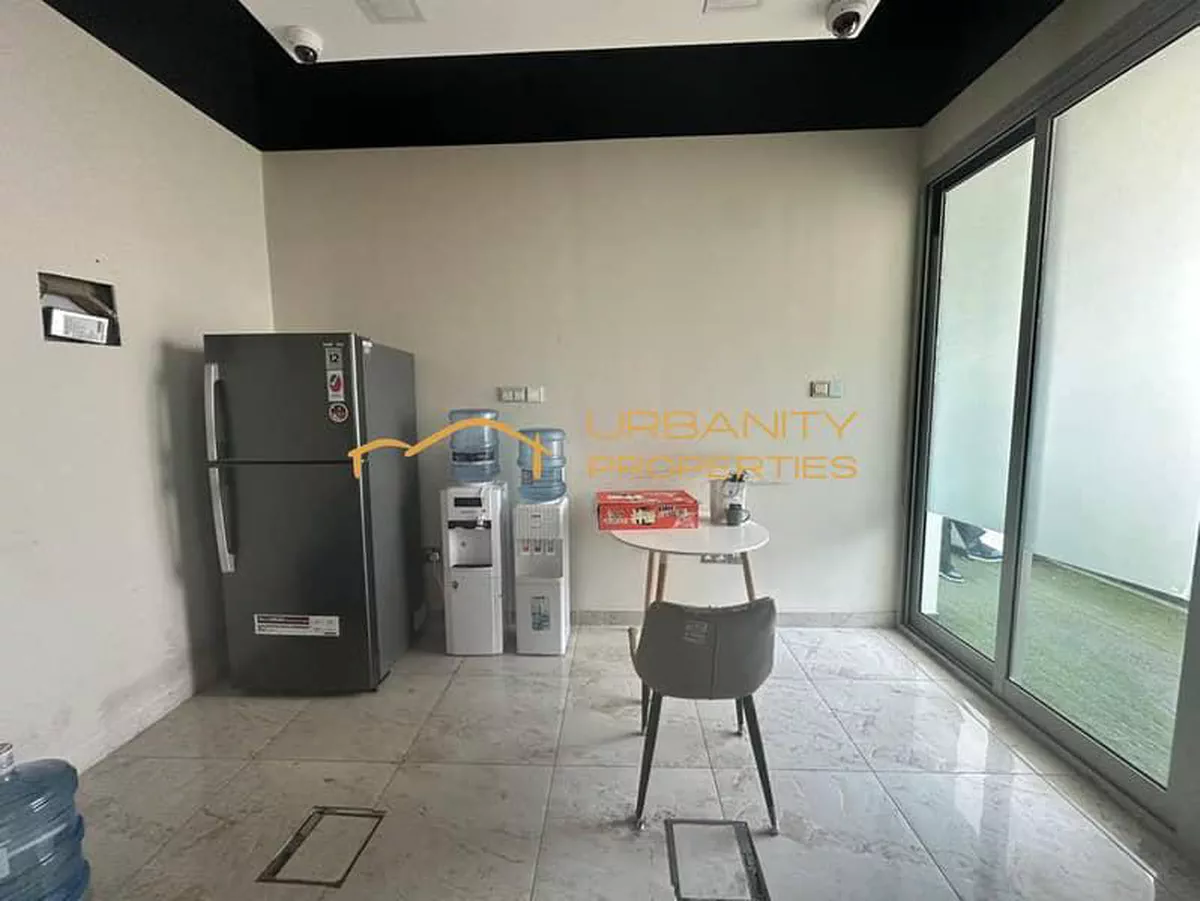 Modern Office | The Prism | Business Bay |For Rent-7-7