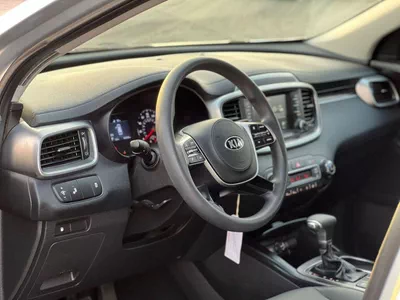Kia Sorento LX 2019 Kia Sorento MidOption -3.3L V6 - Rear Camera - Auto trunk - Leather Seat --11