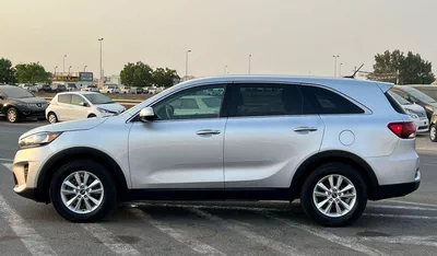 Kia Sorento LX 2019 Kia Sorento MidOption -3.3L V6 - Rear Camera - Auto trunk - Leather Seat --3