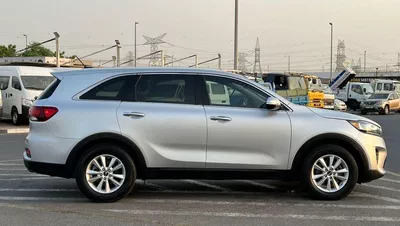 Kia Sorento LX 2019 Kia Sorento MidOption -3.3L V6 - Rear Camera - Auto trunk - Leather Seat --4