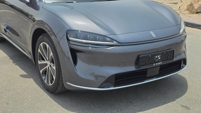 Luxeed R7 Max EV (Grey)-1