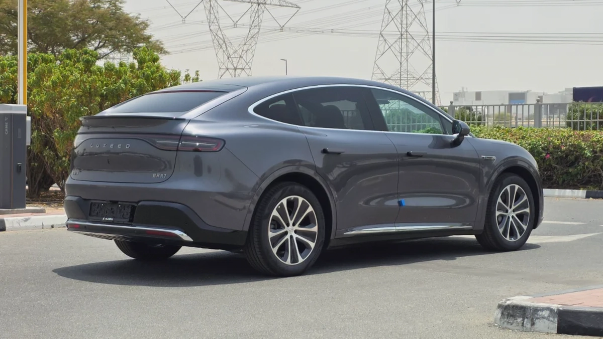Luxeed R7 Max EV (Grey)-9-9