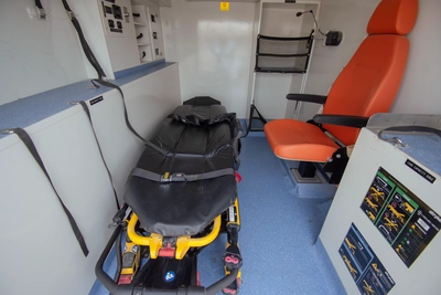 Ambulance Box with Full Equipment for Land Cruiser Pickup-5