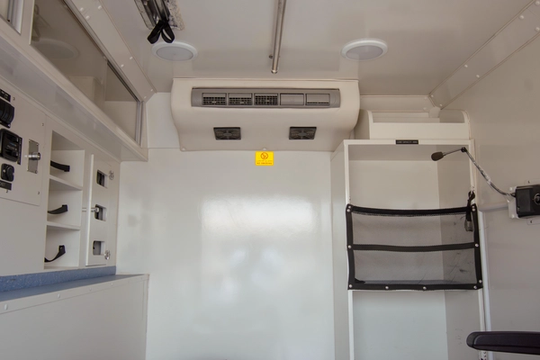 Ambulance Box with Full Equipment for Land Cruiser Pickup