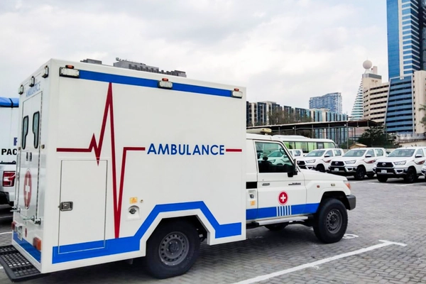 Ambulance Box with Full Equipment for Land Cruiser Pickup