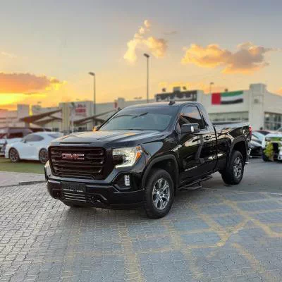 Buy GMC Sierra 1500 Classic 2021 in Sharjah-0