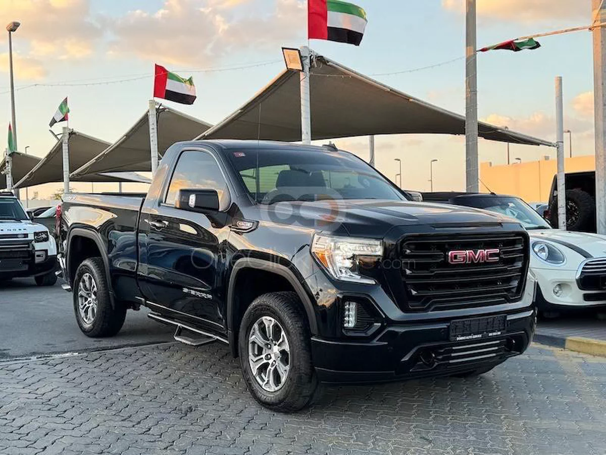 Buy GMC Sierra 1500 Classic 2021 in Sharjah-3-3