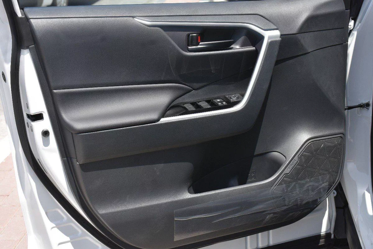 RAV4 URBAN EDITION NEW 2025 | WHITE-11-11