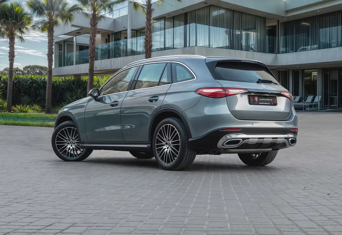 4,700 P.M |  GLC 200 | 0% Downpayment | AMG | Perfect Condition!-2-2