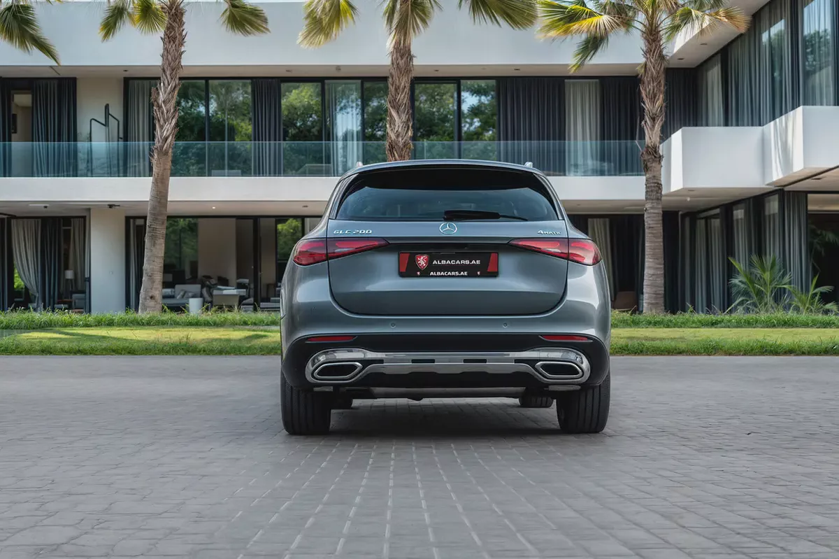 4,700 P.M |  GLC 200 | 0% Downpayment | AMG | Perfect Condition!-4-4