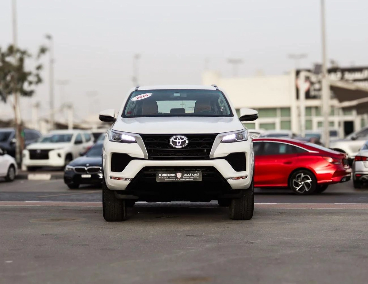 Toyota Fortuner EXR Toyota Fortuner| 2.7 L | 2024 | GCC | Accident-Free | In Excellent Condition-7-7