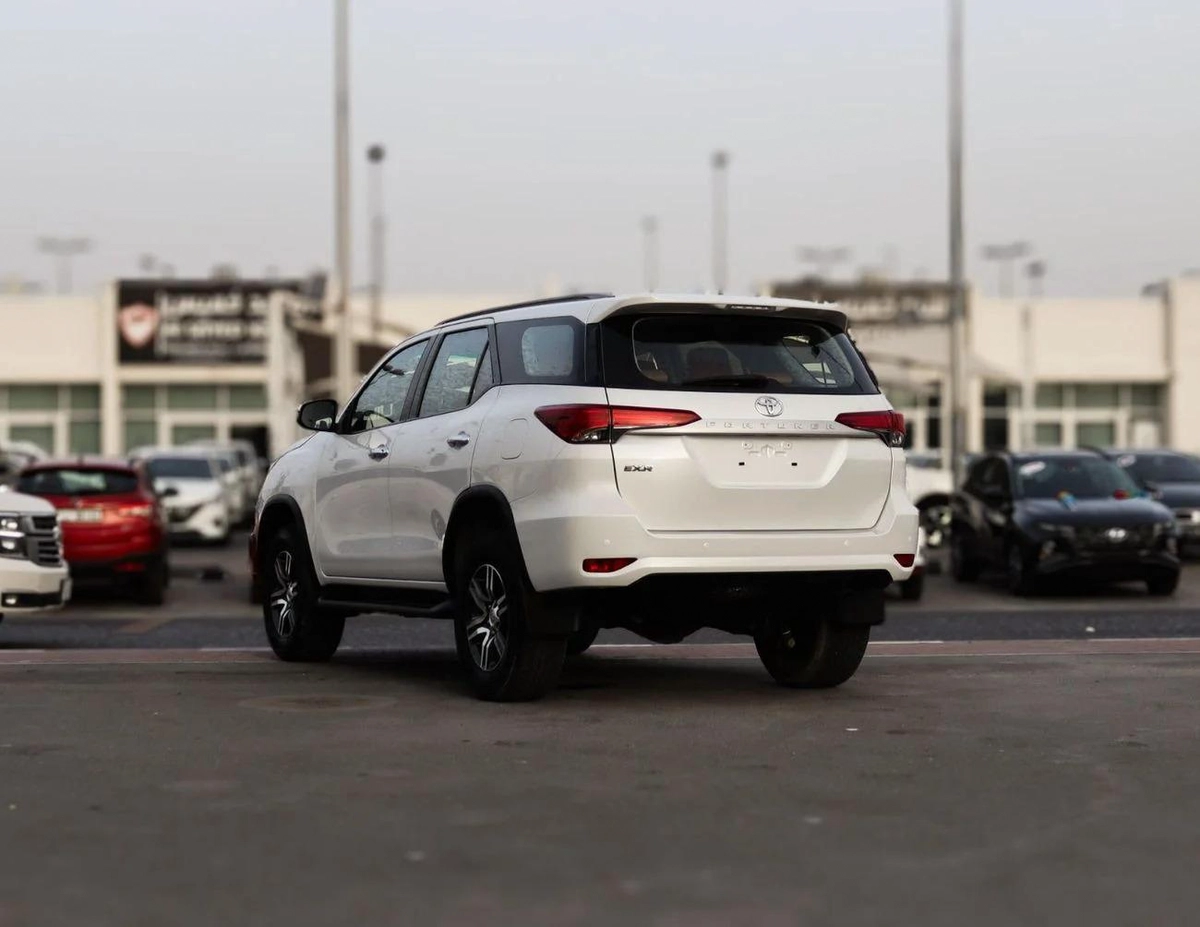 Toyota Fortuner EXR Toyota Fortuner| 2.7 L | 2024 | GCC | Accident-Free | In Excellent Condition-17-17