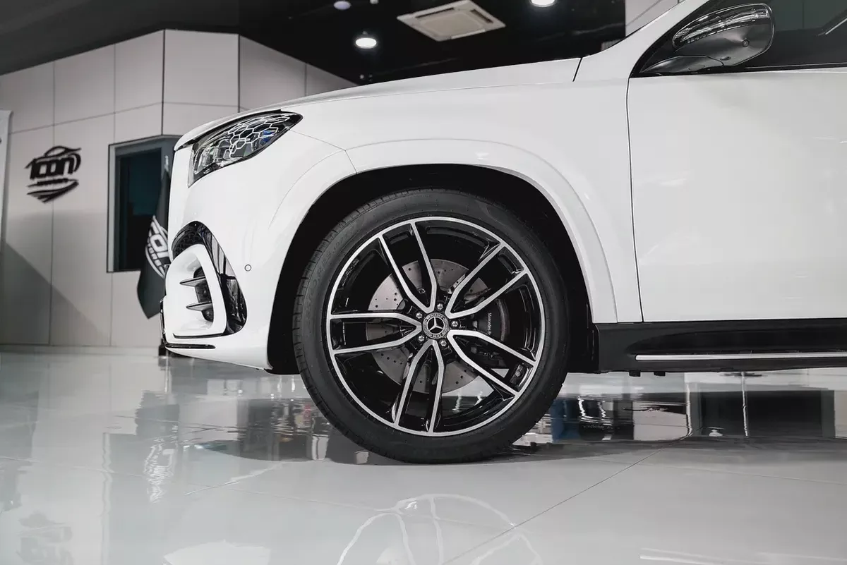 Brand New Mercedes-Benz GLS 450 4MATIC 2025 | GCC Specs-4-4