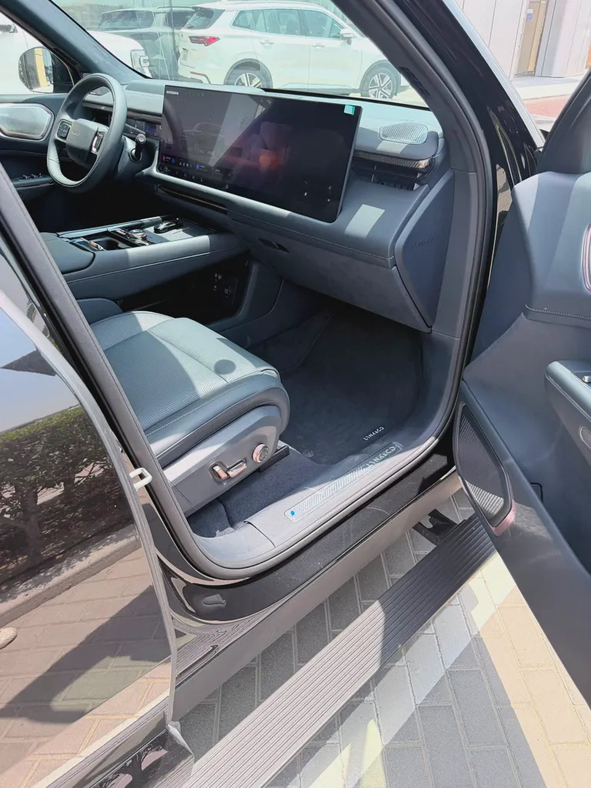 Lynk Co 900 2.0T Ultra 2025 | Premium Turbo SUV-15-15