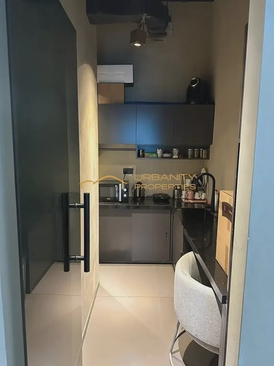 Premium Fully Fitted Office | High ROI | Prime Business Bay Location-3