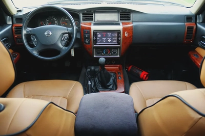 Nissan VTC Safari 2019 Full Option-14