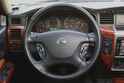 Nissan VTC Safari 2019 Full Option-17