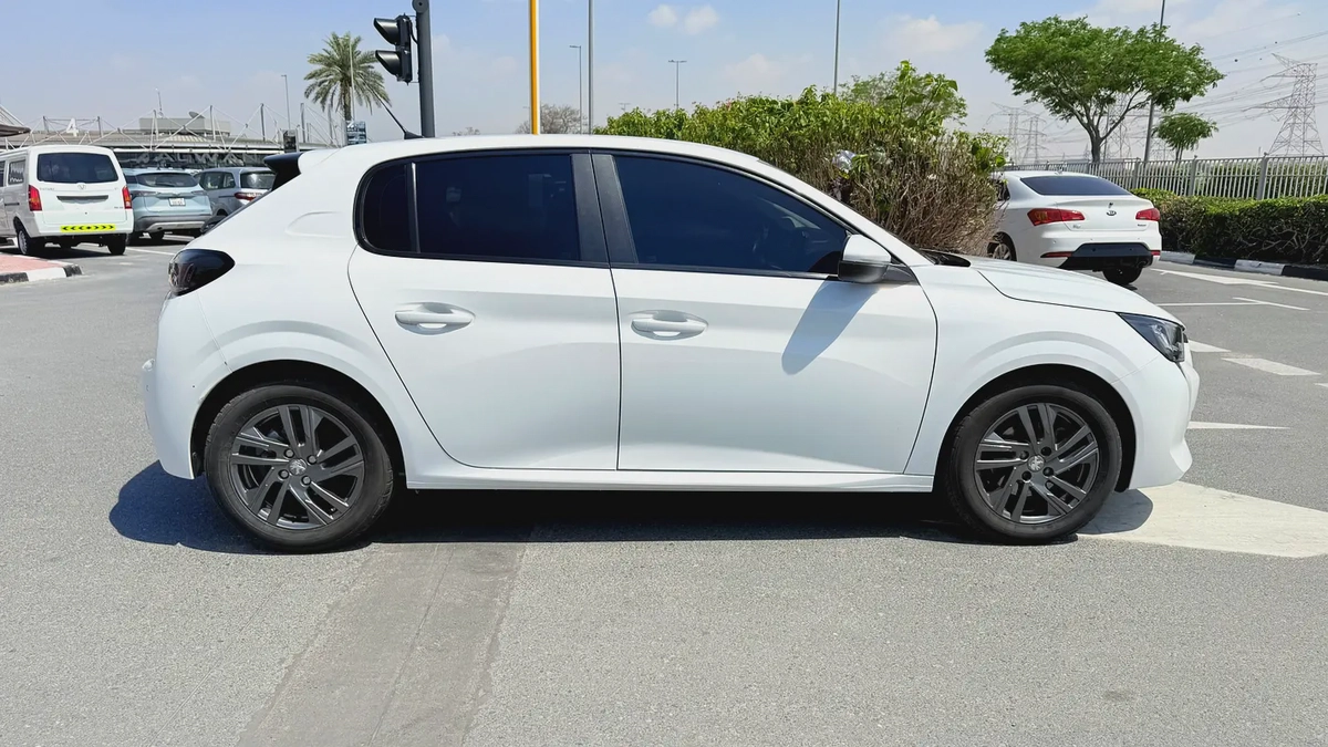 1 YR / 20,000KM WARRANTY | 1.2L TURBO ACTIVE | GCC | AED 500 PM-3-3
