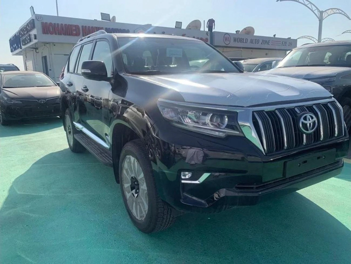 Toyota Prado 2023 new TOYOTA PRADO 2700CC VXR FULL OPTION PETROL AUTOMATIC ZERO KM-4-4