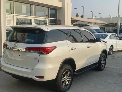 Toyota Fortuner 2020 White EX-6