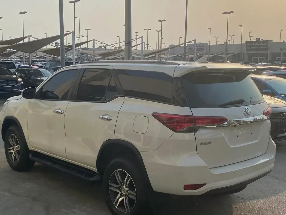 Toyota Fortuner 2020 White EX-9-9