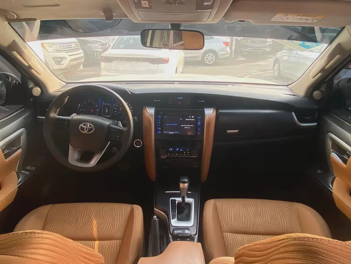 Toyota Fortuner 2020 White EX-11-11