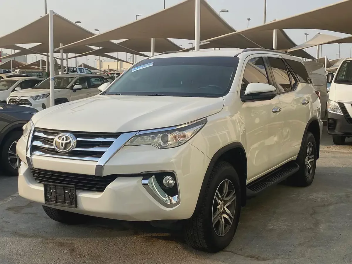 Toyota Fortuner 2020 White EX-3-3