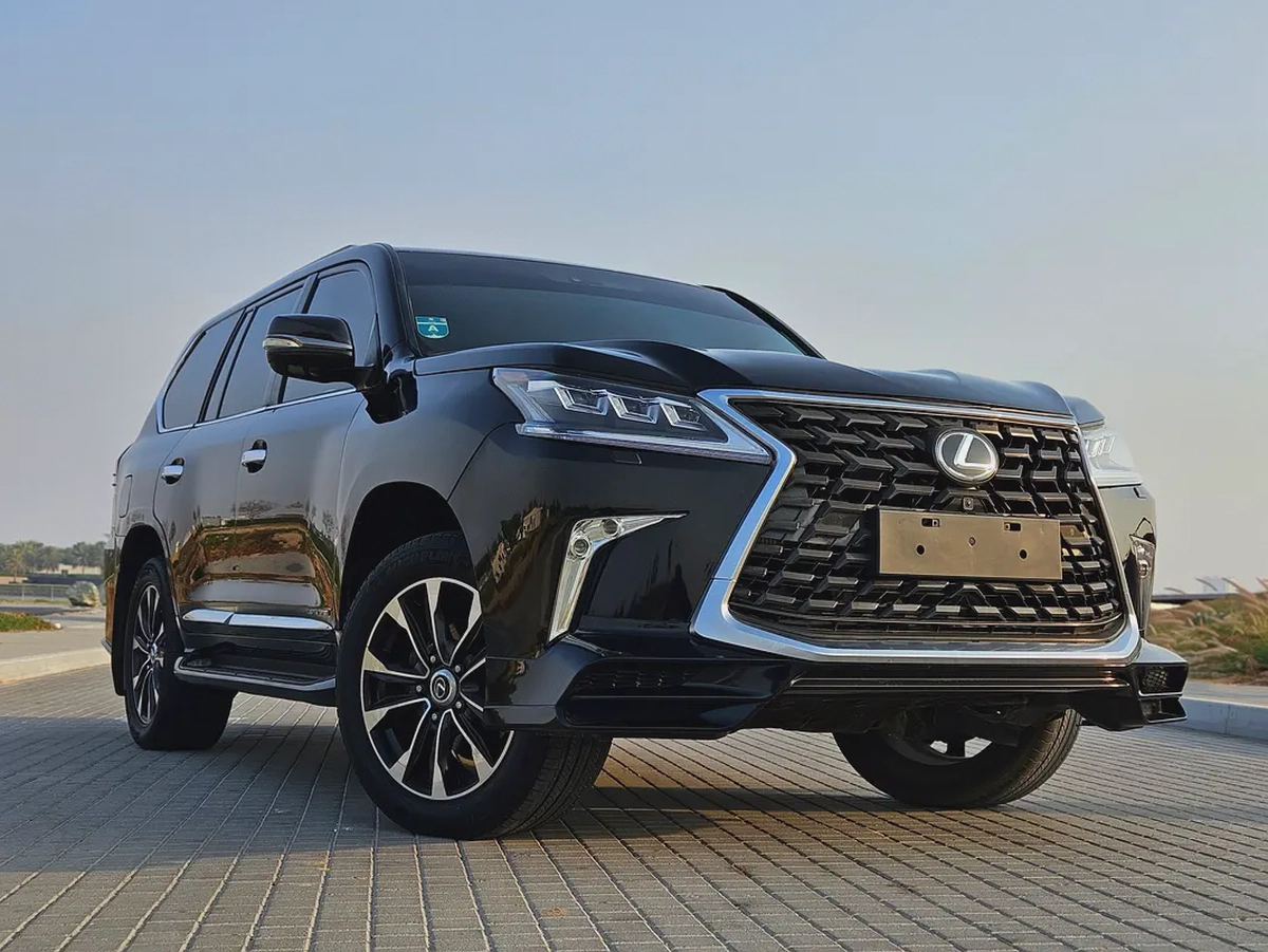 Lexus LX 570 2009 | GCC Specs | Facelift To 2023 Very Neat And Clean Car With Low KM Premium SUV