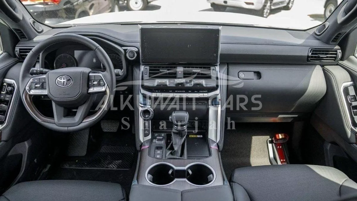 Toyota Land Cruiser GXR VX 3.3L-9-0
