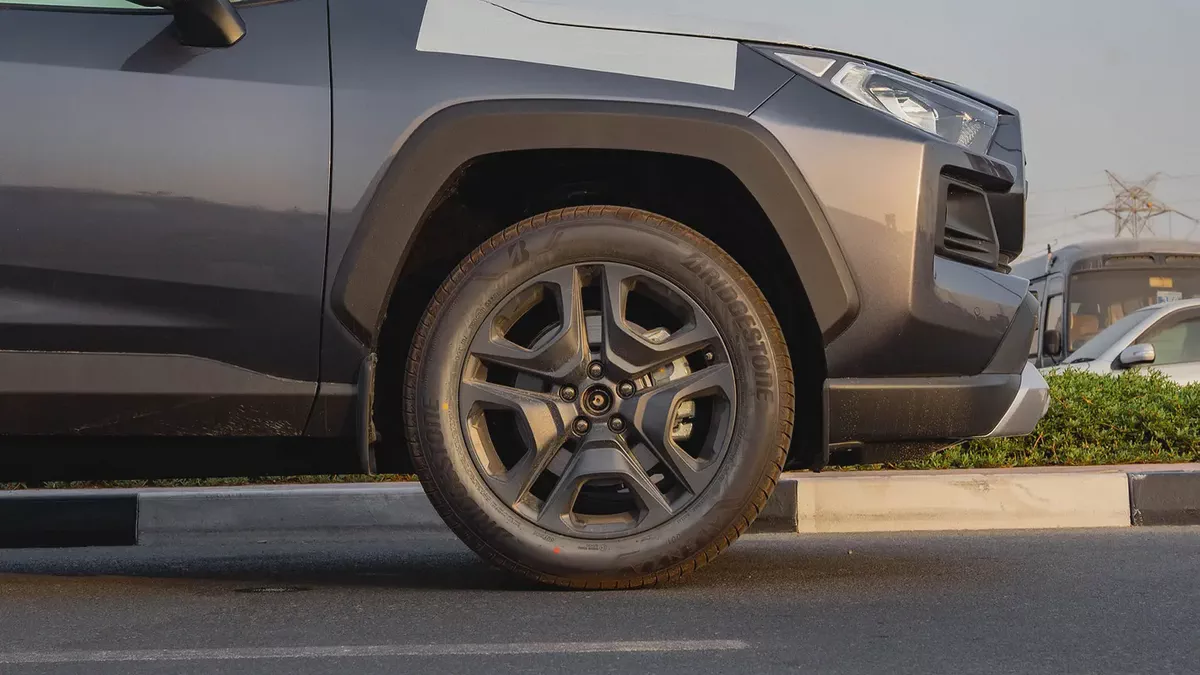 2025 Toyota Rav4 Adventure 2.5L AT Petrol (Gray-Beige)-5-5
