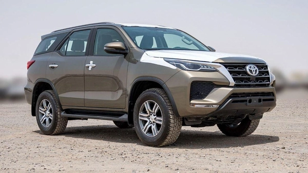 Toyota Fortuner GX2 4X4 Diesel 2.4L