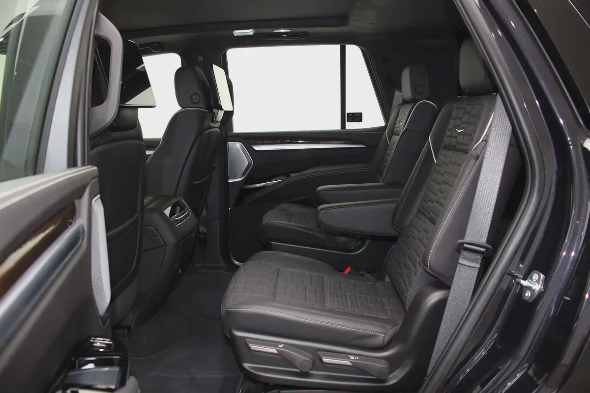2025 Cadillac Escalade Sport Platinum | GCC Specs-2-2